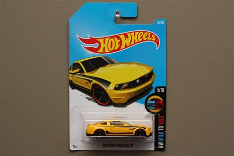 Hot Wheels 2016 HW Mild To Wild 10 Ford Mustang GT Yellow