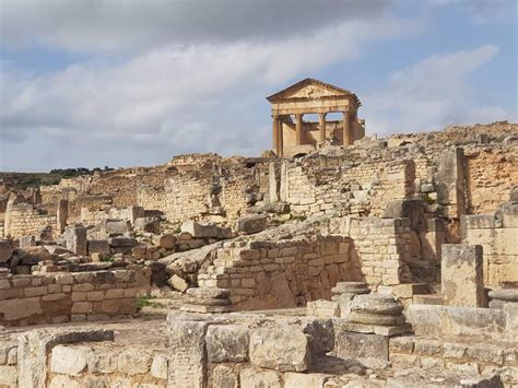 Aerial drone footage of the Dougga archaeological site - Topoplus