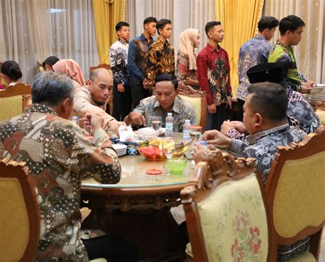 Makan Malam Dengan Delegasi Ftn Ahyani Harap Tarian Kesultanan