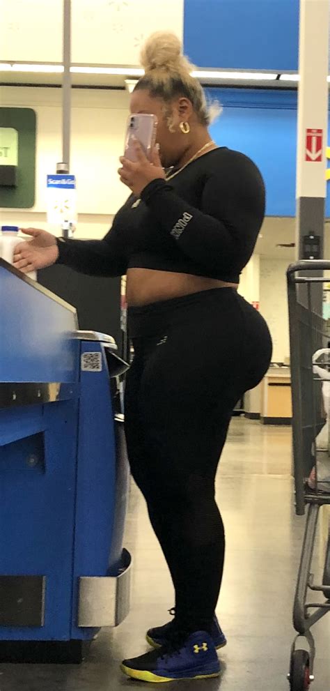 Oc Cute Bbw Bbl Mixed Milf Huge Ass Sightings Spandex Leggings Yoga Pants Forum