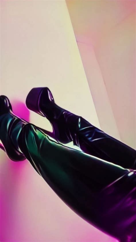 Leather MILF Porn Pics Nude Women In Free Sex Photos XHamster