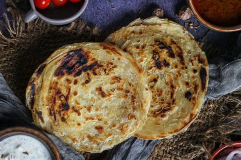 12 Tips Membuat Roti Maryam Agar Lebih Empuk