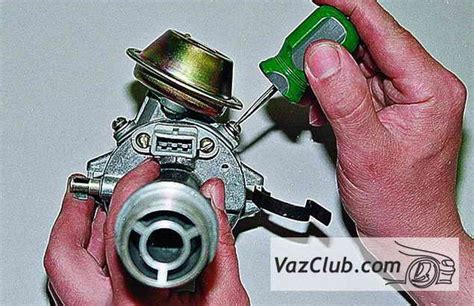 Разборка и сборка датчика распределителя зажигания Нива 2121, Нива 2131