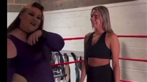 Piledrivers Stinkfaces Boston Crabs Camel Clutch And More Powergirls