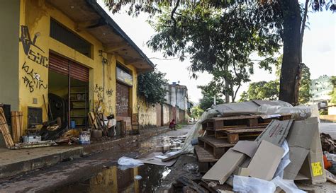 Foto Orang Tewas Akibat Banjir Dan Longsor Di Brasil Foto