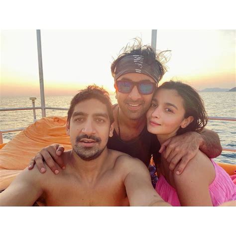 Alia Bhatt Shares Makeup Free Selfie In Blue Bikini Check Out Her Sexy
