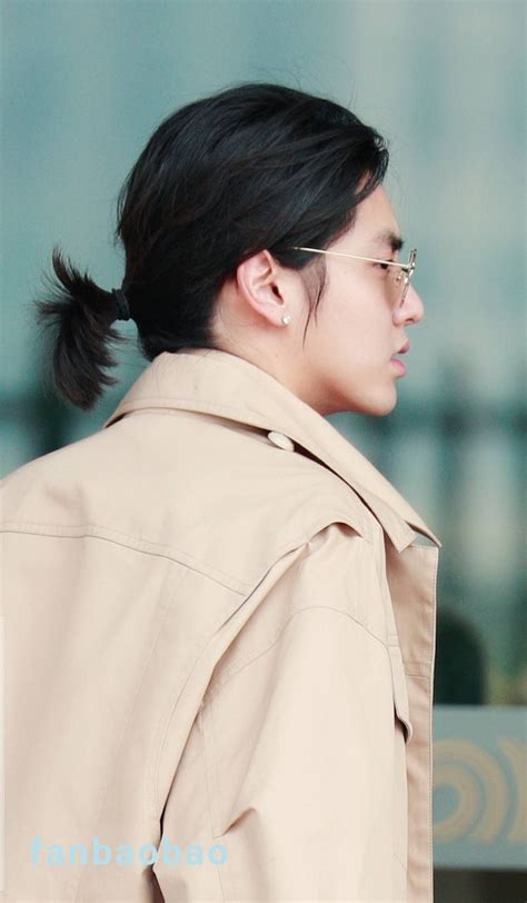 190618 Kris Wu PEK airport, Brand Ambassador on his way to Paris