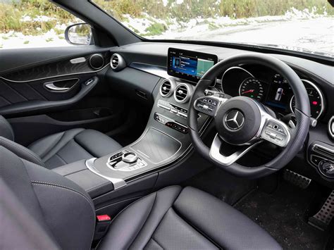 The interior of the new Mercedes-Benz C-Class - Changing Lanes