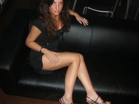 Jovencita Morena Amateur Con El Chocho Peludo Set Porn Pic