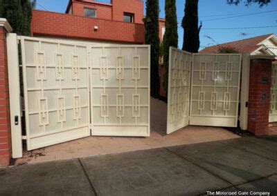 Melbourne Bi Fold Gates Melbourne Bifold Gates Security Gates