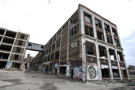 In Photos Massive Abandoned Detroit Auto Plant May Become Art Magnet