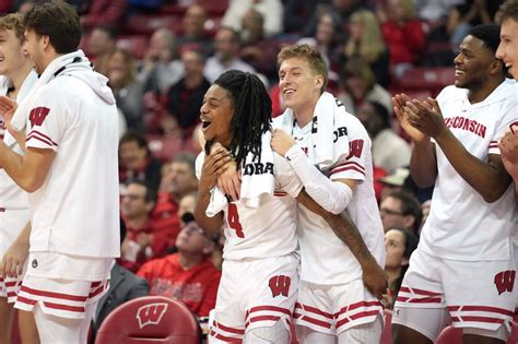 Badgers News G Isaac Lindsey Enters Transfer Portal Buckys 5th Quarter