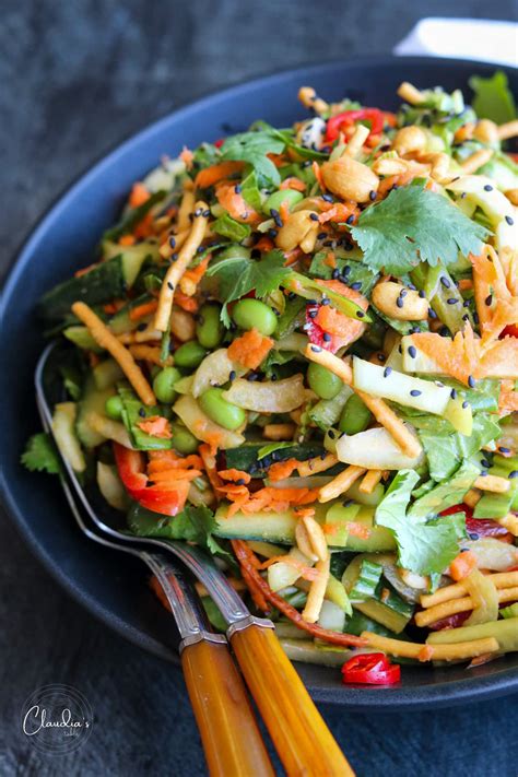 Crunchy Bok Choy Salad with Spicy Peanut Dressing – Claudia's Table