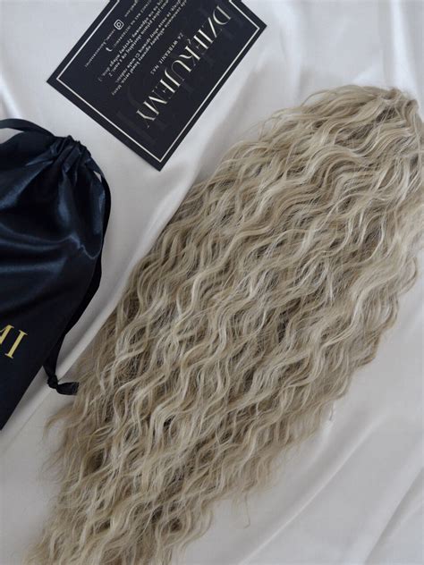 Kucyk Emily Natural Blonde Mini Nesemi