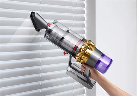 Dyson V11 Cordless review - Absolute vs Animal vs Torque Drive