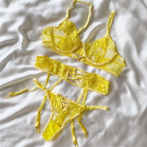 SHEER LINGERIE SEXY Lingerie Erotic See Through Yellow Lace Hot