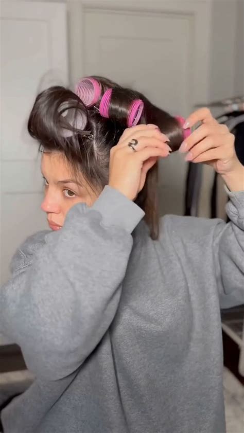 Effortless Hair Rollers Tutorial: Step-by-Step Guide for Stunning Curls ...