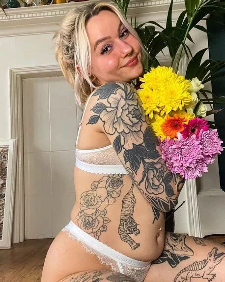 I Thought I Couldn T Wear Sexy Lingerie As My Chest Is Small But I Was Wrong Daily Star