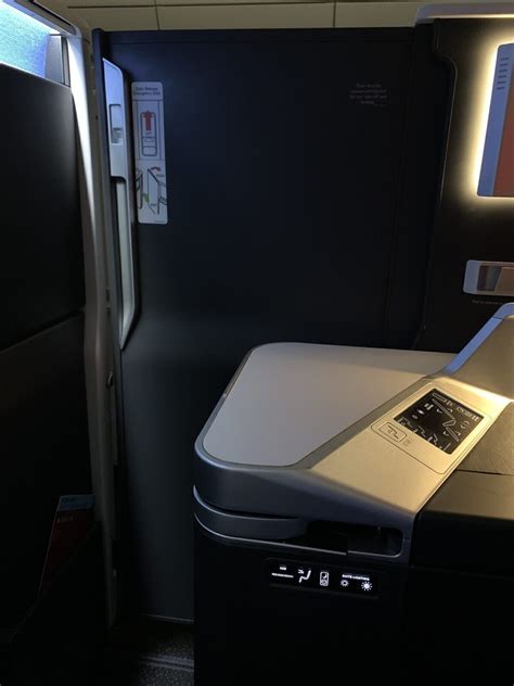 The Delta One Suite On The Airbus A350 – How Has The Product Held Up ...