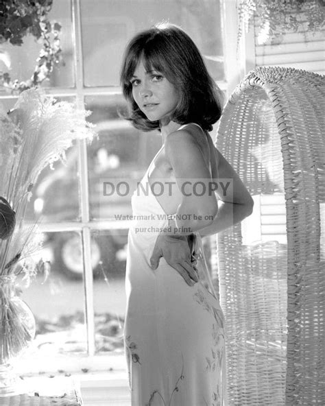 Actress Sally Field 8x10 Publicity Photo Cc745 4572532802