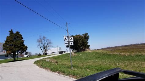 How to tell if you've moved to the country | Scrolller