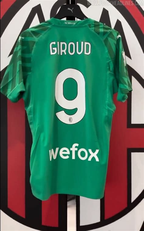 Milan Goalkeeper Kit Sold Out After Giroud Performance - Footy Headlines