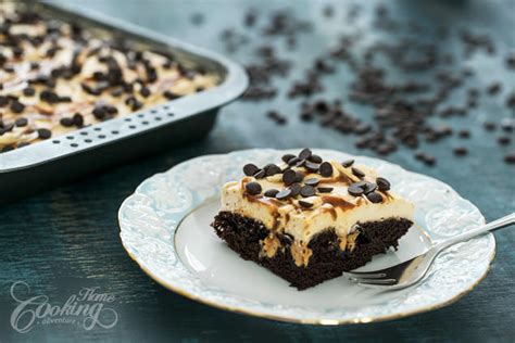 Chocolate Caramel Poke Cake Recipe Easy Poke Cake