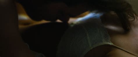 Nude Video Celebs Charlbi Dean Kriek Sexy Don T Sleep