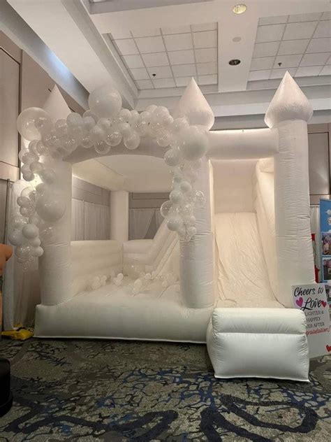 White Wedding Bounce House DRY Sky High Amusements Paradise NL