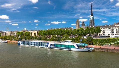 Los Cruceros Fluviales De Amawaterways Por El Sena