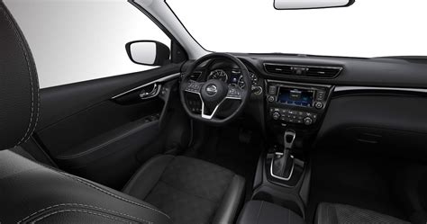 2021 Nissan Rogue Sport Interiors | Nissan USA