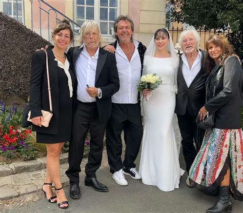 Photo Le couple était le week end dernier au mariage d Hugues Aufray