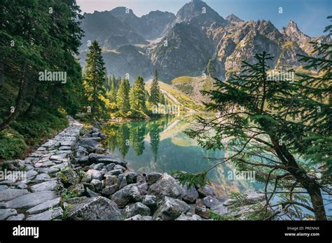 Nationalpark Tatra Polen Trail In Der Nähe Der Berühmten Berge See