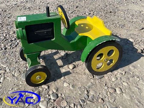 John Deere Wooden Tractor Yac Auctions