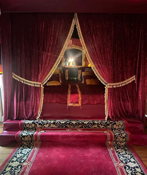 romantic getaways detroit 7