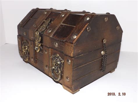 Vintage Wood Pirate Treasure Chest Jewelry Box With Red