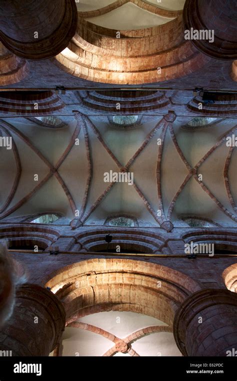 Kirkwall cathedral hi-res stock photography and images - Alamy