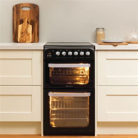 Cuisini Re Vitroc Ramique Hue K S Hotpoint Catalyse