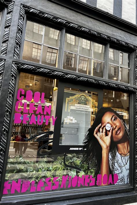 Why Shopping for Beauty Is So Different in the UK - Fashnfly