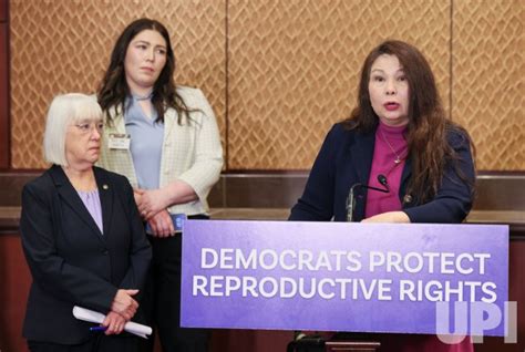 Photo Senate Democrats Hold Press Conference To HighLight Reproductive