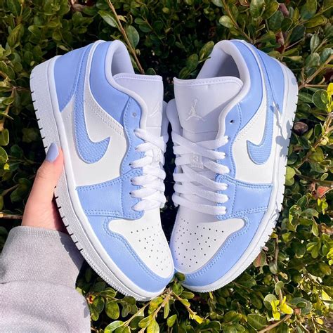 Custom Pastel Lavender Colorblock Air Jordan 1 Low💜💙 In 2021 Weiße Nike Schuhe Air Jordan