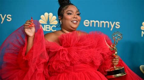 Lizzo Steps In As Musical Guest For ‘saturday Night Lives Last Show Of