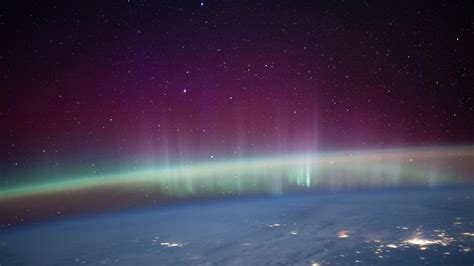 Researchers Detect Mysterious Powerful Cosmic Rays Entering Earth But