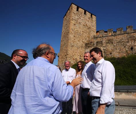 Los presidentes de Castilla y León y Galicia piden en Ponferrada un