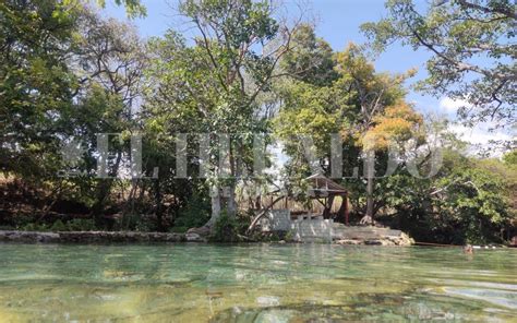 Venustiano Carranza Balneario La Sirenita Cautivante El Heraldo De