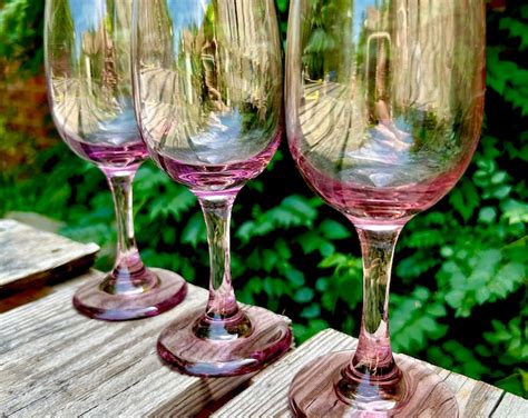 Libbey Premiere Pink Wine Glasses Set Of 3 Mauve Pink Retro Stemware Etsy