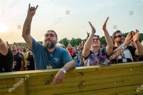 Crowd Reacts Editorial Stock Photo Stock Image Shutterstock