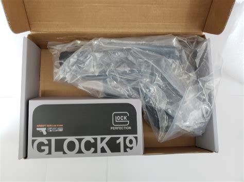 SOLD Elite Force Glock 19 NIB HopUp Airsoft