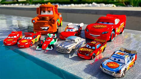 Disney Pixar Cars Falling Into Deep Pool Lightning McQueen Tow Mater