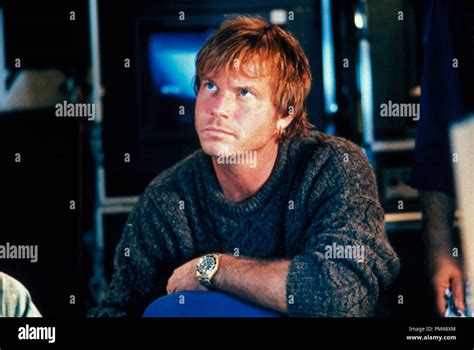 Titanic bill paxton hi-res stock photography and images - Alamy